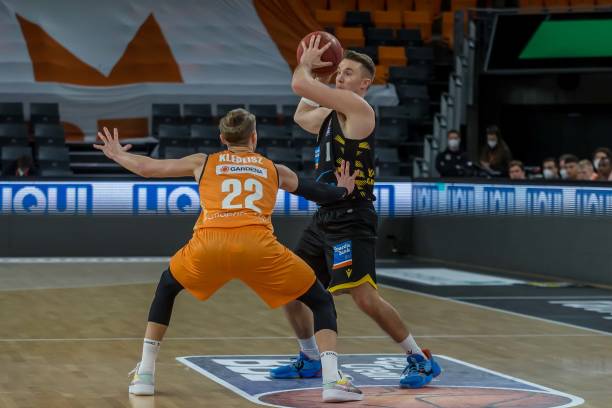 为球队赢得 为球队赢得