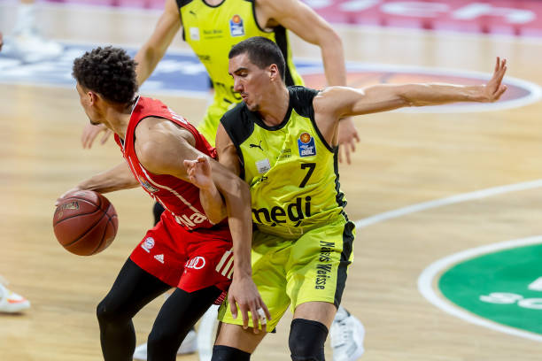 员之间的较 员之间的较