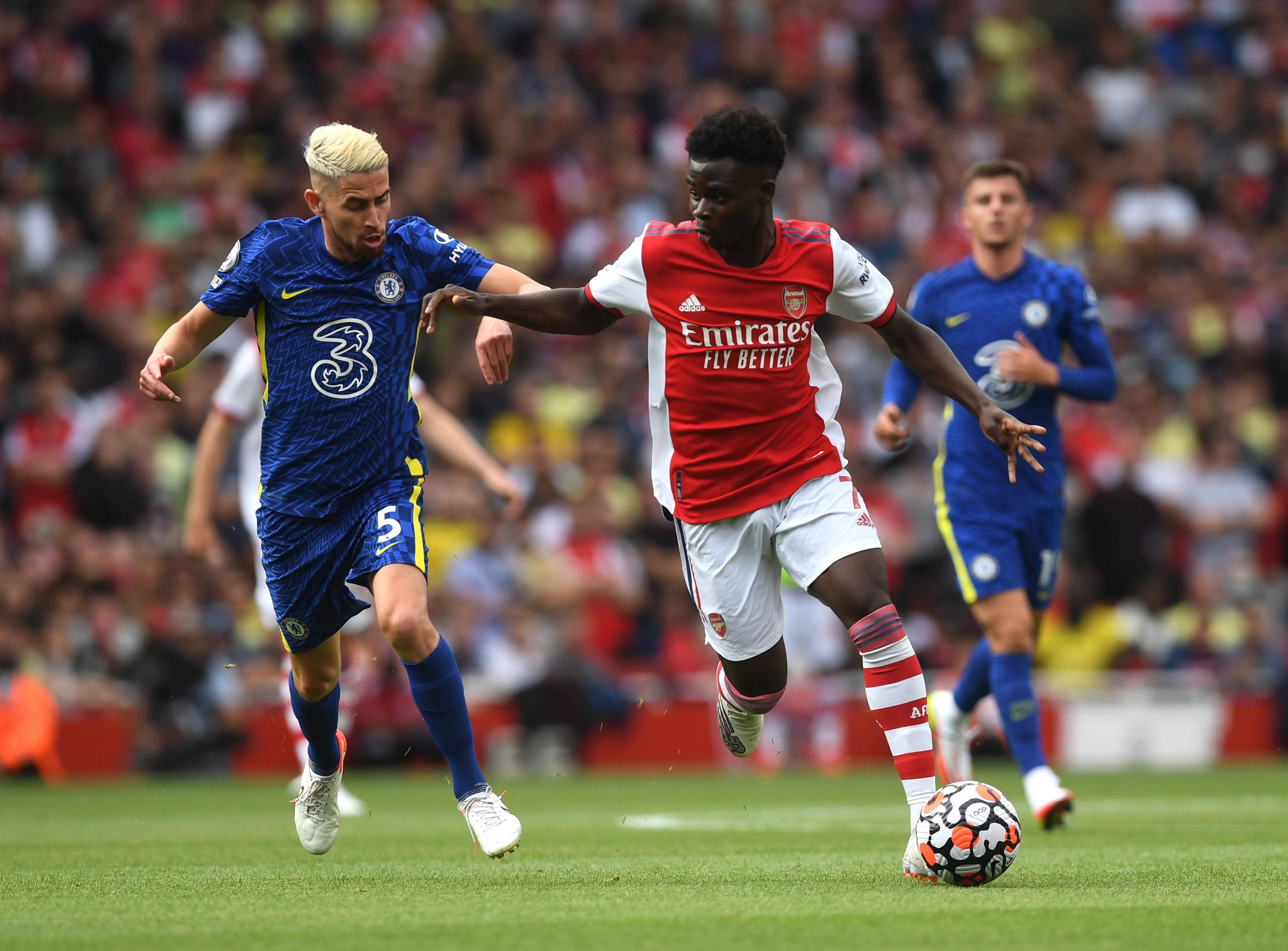 应国内足球 应国内足球